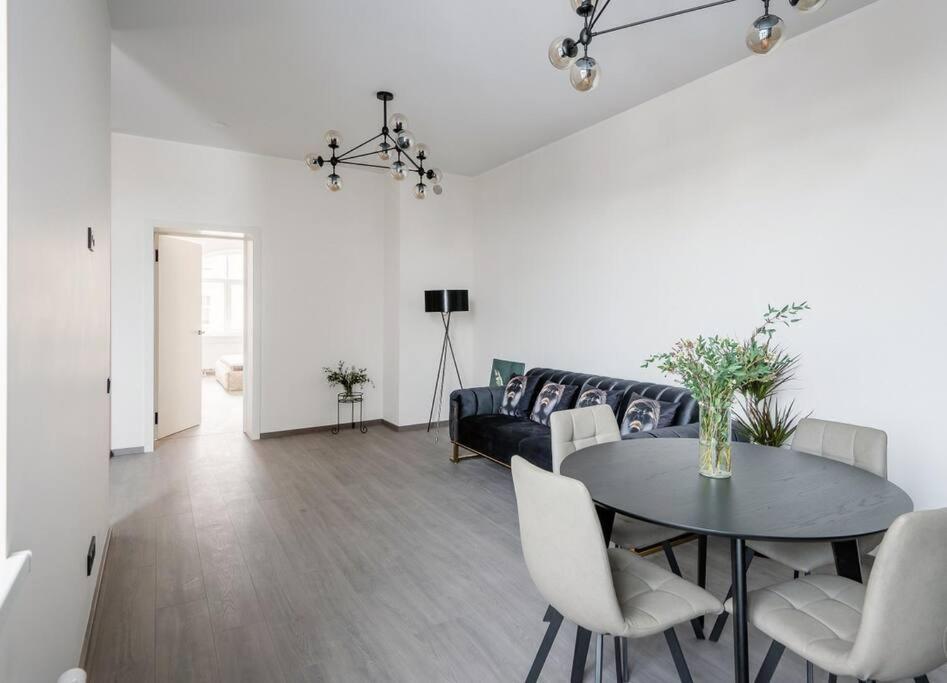 Spacious Home In Central Riga Ngoại thất bức ảnh
